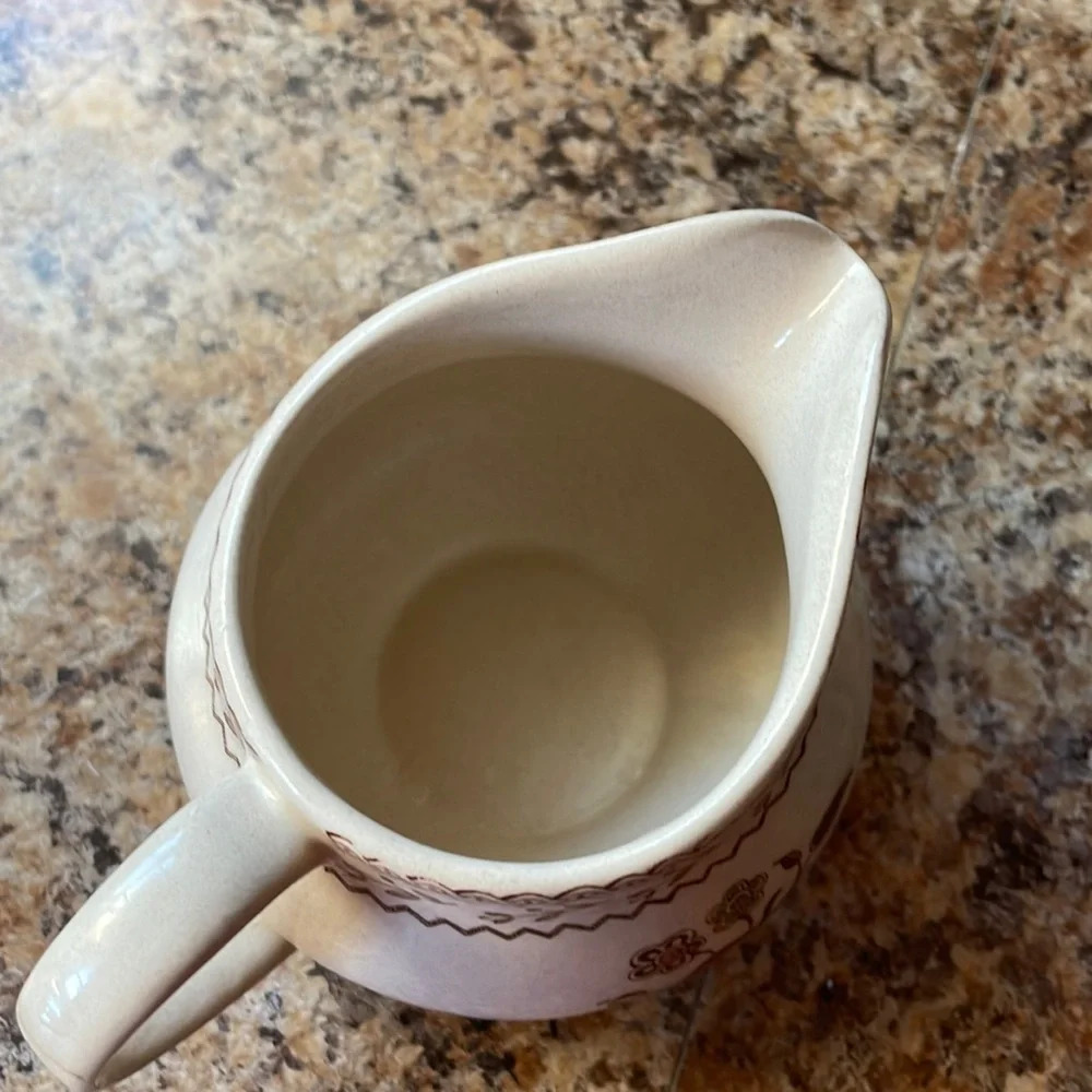 English creamer with fruit - Picture 3 of 6